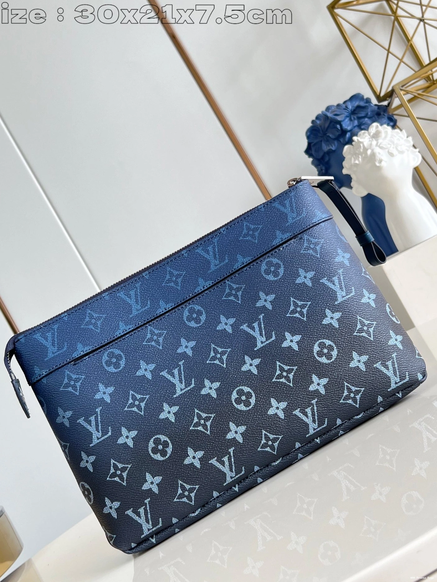 AAA Replica Ru VOYAGE POCHETTE VUITTON SOUPLE-30*21*7.5CM LOUIS 0722